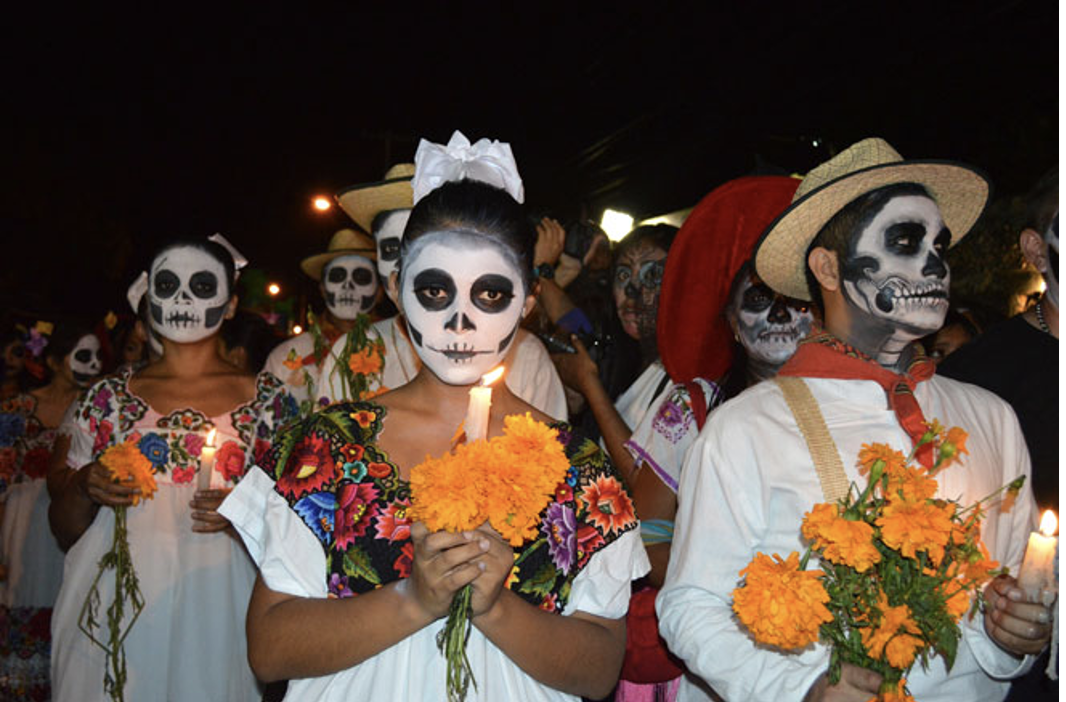 Tradiciones Mexicanas: Un Viaje a Través de la Historia y la Modernidad